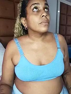 ELLA_KELLY on StripChat 