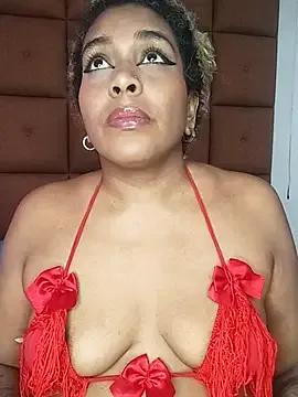 ELLA_KELLY on StripChat 