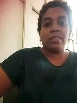 ELLA_KELLY on StripChat 