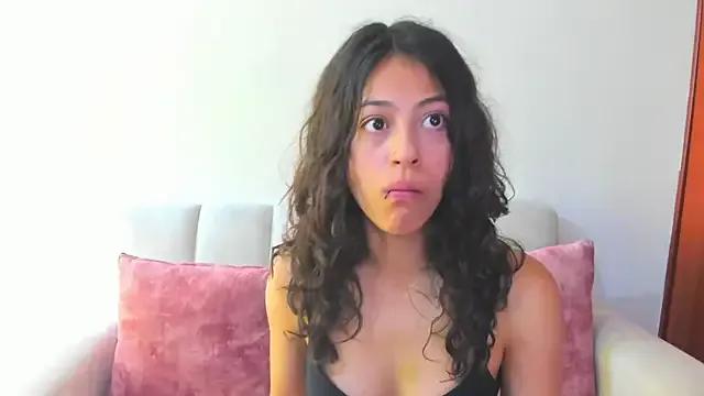 emily_jonessxx — naked