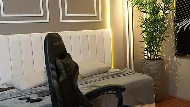 Ethan_occonor — cum show in public