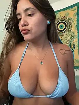 fenixgre on StripChat