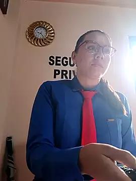 Hannah-colx on StripChat 