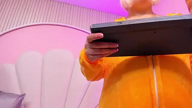 hinata_dolly — use the nipple covers Hinata 