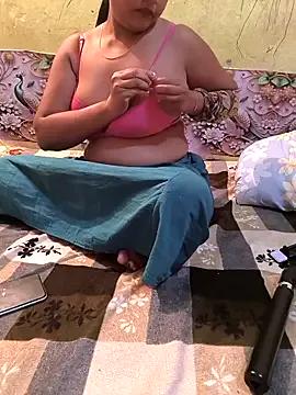 Hotty-Rani-Bhabi on StripChat 