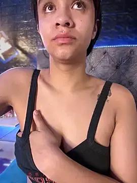 Avatar of Isabella-Teen