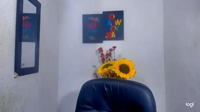 juanblakbigcock — SHOW HOT CUMSHOT