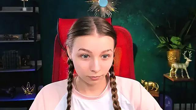 JulieDaniel — Freechat on StripChat