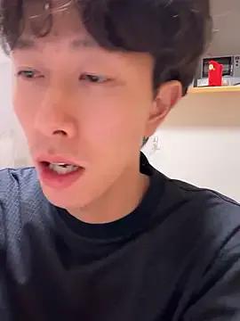 juri20cm on StripChat