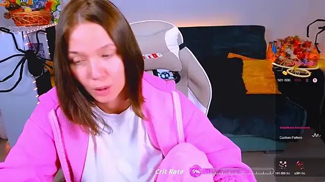 StripChat Karen_morris is Freechat Karen_morris — take off shorts