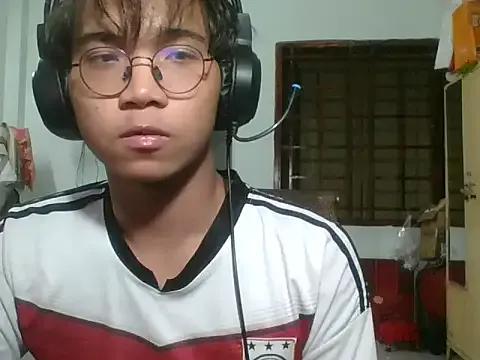 StripChat kave2033 is Freechat kave2033 — shirt off / ci o