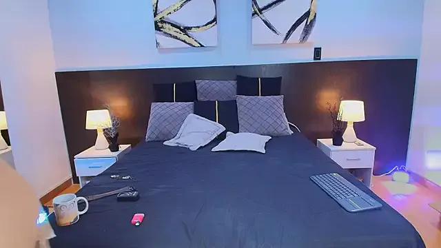 Kelly_Mature_ on StripChat 