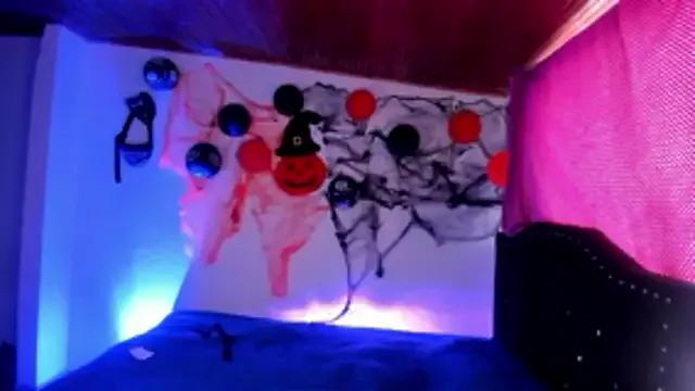 kitty__chs on StripChat 