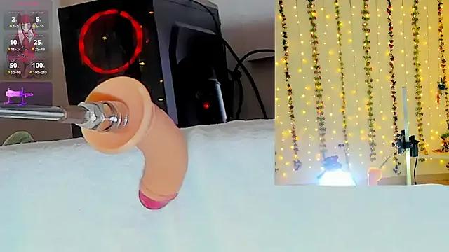 Kitty__Rose__ on StripChat 