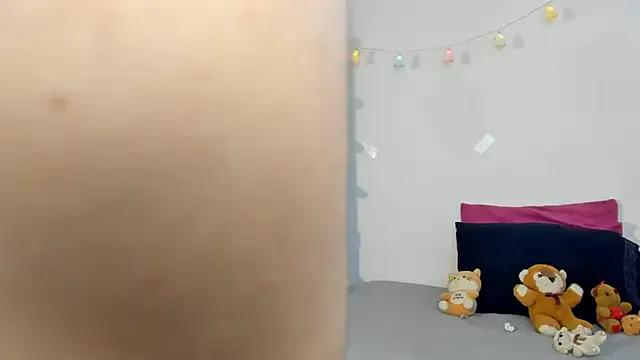 kittyzenn on StripChat 