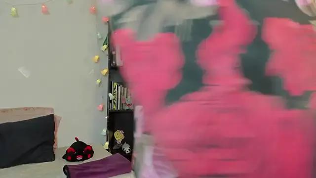 kittyzenn on StripChat 