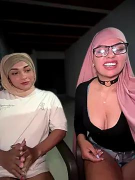 lalilamassu1 on StripChat 