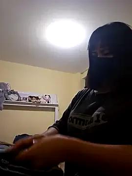 Latin_summer on StripChat