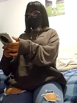 Latin_summer on StripChat