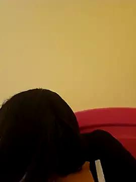 Latin_summer on StripChat