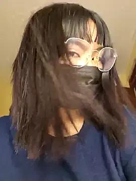 Latin_summer on StripChat