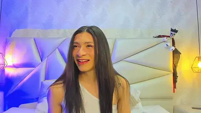 laurettedela_rouse — make me hard