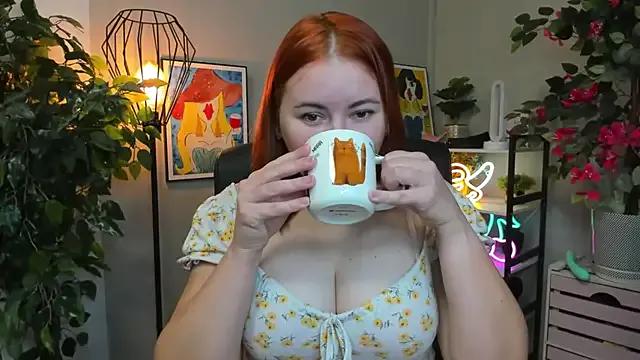 LAYLAxSTAR on StripChat 