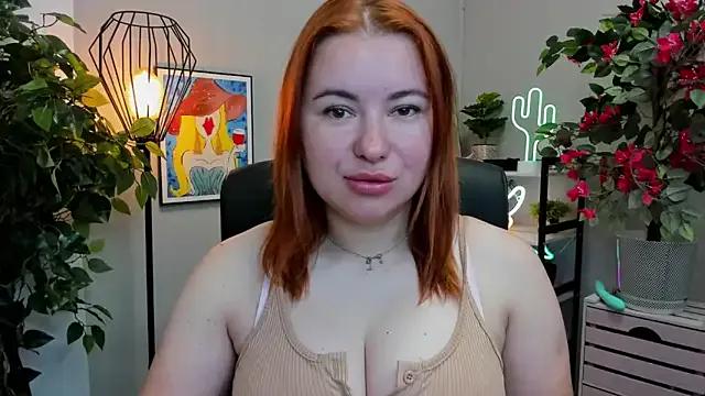 LAYLAxSTAR on StripChat 