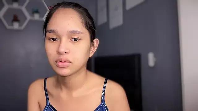 lelasohna on StripChat 