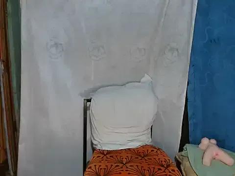 Lil_condor_bby1 on StripChat 