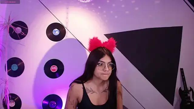 Lilith_and_Khloe on StripChat 