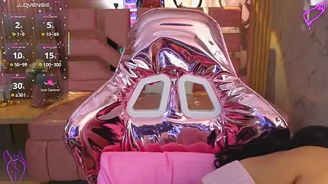 lilith_petit_sub on StripChat 