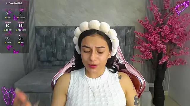 lilith_petit_sub on StripChat 