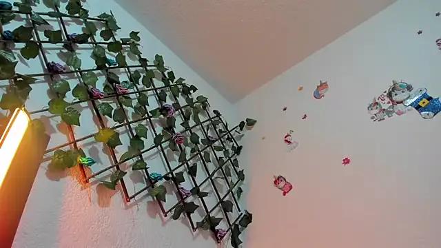 Lilith_salvatoree on StripChat