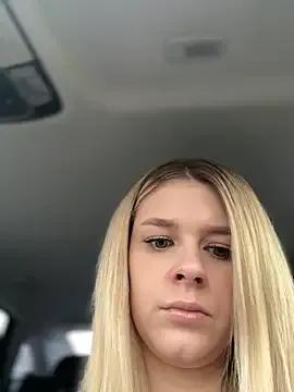 Love_Bri — Make my pussy very good