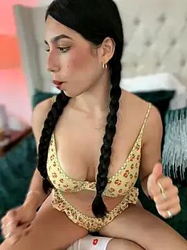 StripChat LoveLillyy is Freechat LoveLillyy — SHOW U WHY THEY CALL ME THE THROAT GOAT