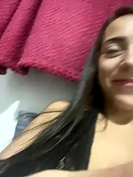 lucioliveira — Passar leo hidratante no corpo