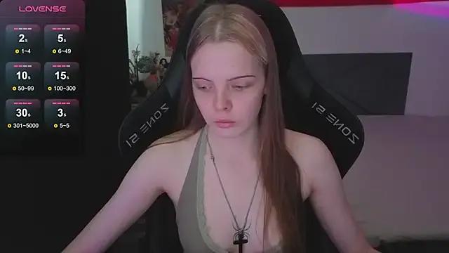 Luna_Navy — Freechat on StripChat