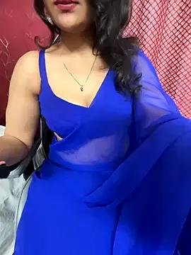 LuscousPussy on StripChat