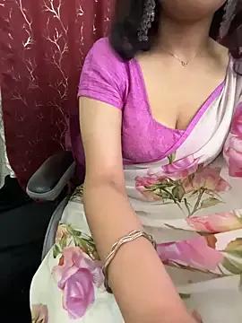 LuscousPussy on StripChat