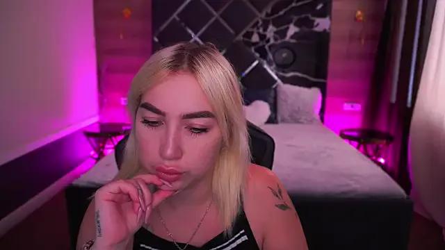 Avatar of MariellaVi