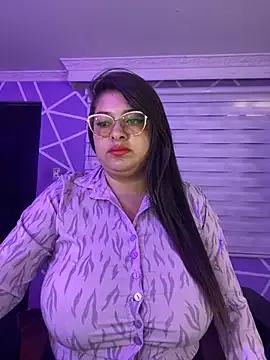 MiiaaJoness on StripChat 