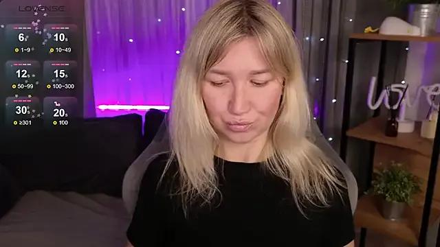 StripChat MilaBott is Freechat MilaBott — undress me and put me in doggy style