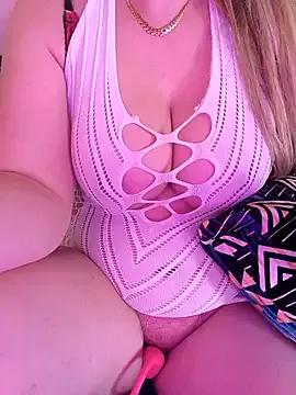 Miss_Afnane_squirt1's avatar