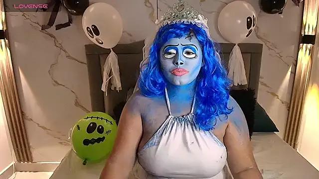 Nina_Rouge7 on StripChat 