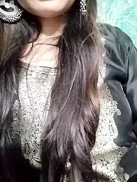 Noor_Darliing on StripChat 