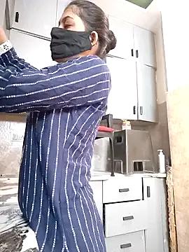 Noorkhatoon on StripChat 