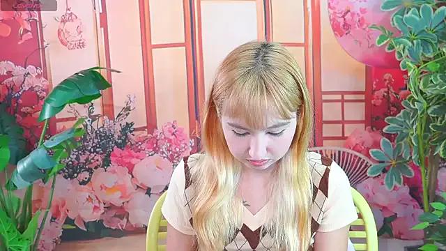 Pinkie_Princes — get in a taxi in cosplay and masturbate