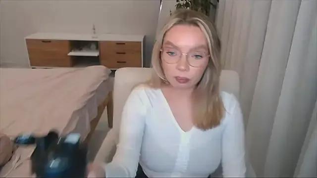 PolinaXXXXJones — Goal ---> bj