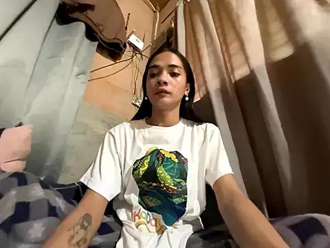 queen_lucinda on StripChat 